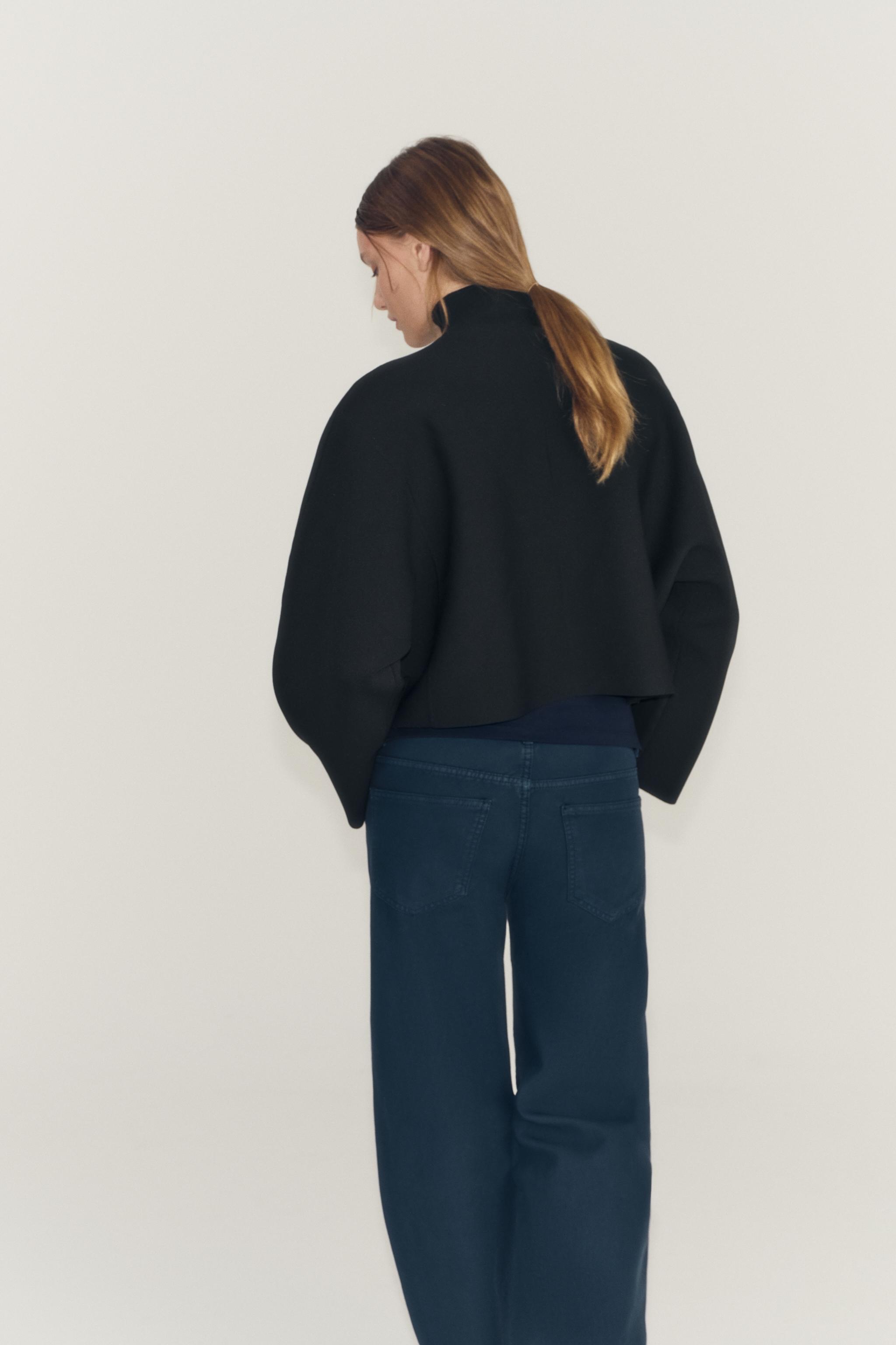 ZIP-UP KNIT CARDIGAN